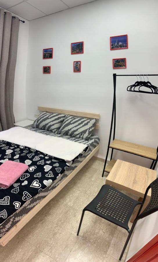 Apartment Comfy - For A Quiet, Family Holiday Without Parties Хайфа Экстерьер фото