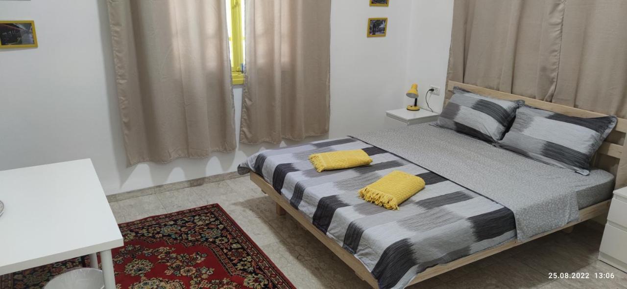 Apartment Comfy - For A Quiet, Family Holiday Without Parties Хайфа Экстерьер фото